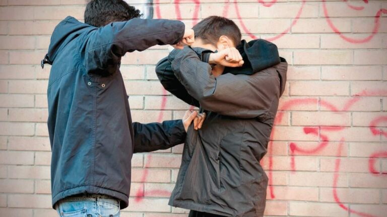 Παραβατικότητα ανηλίκων – Ένα κοινωνικό φαινόμενο