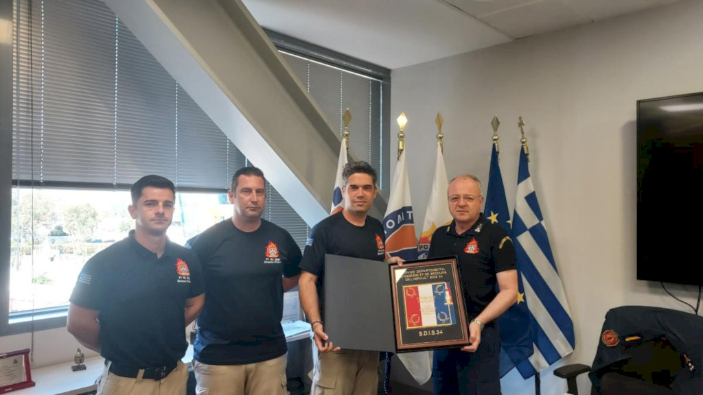 Οι Έλληνες πυροσβέστες επέστρεψαν από τα πύρινα μέτωπα της Γαλλίας