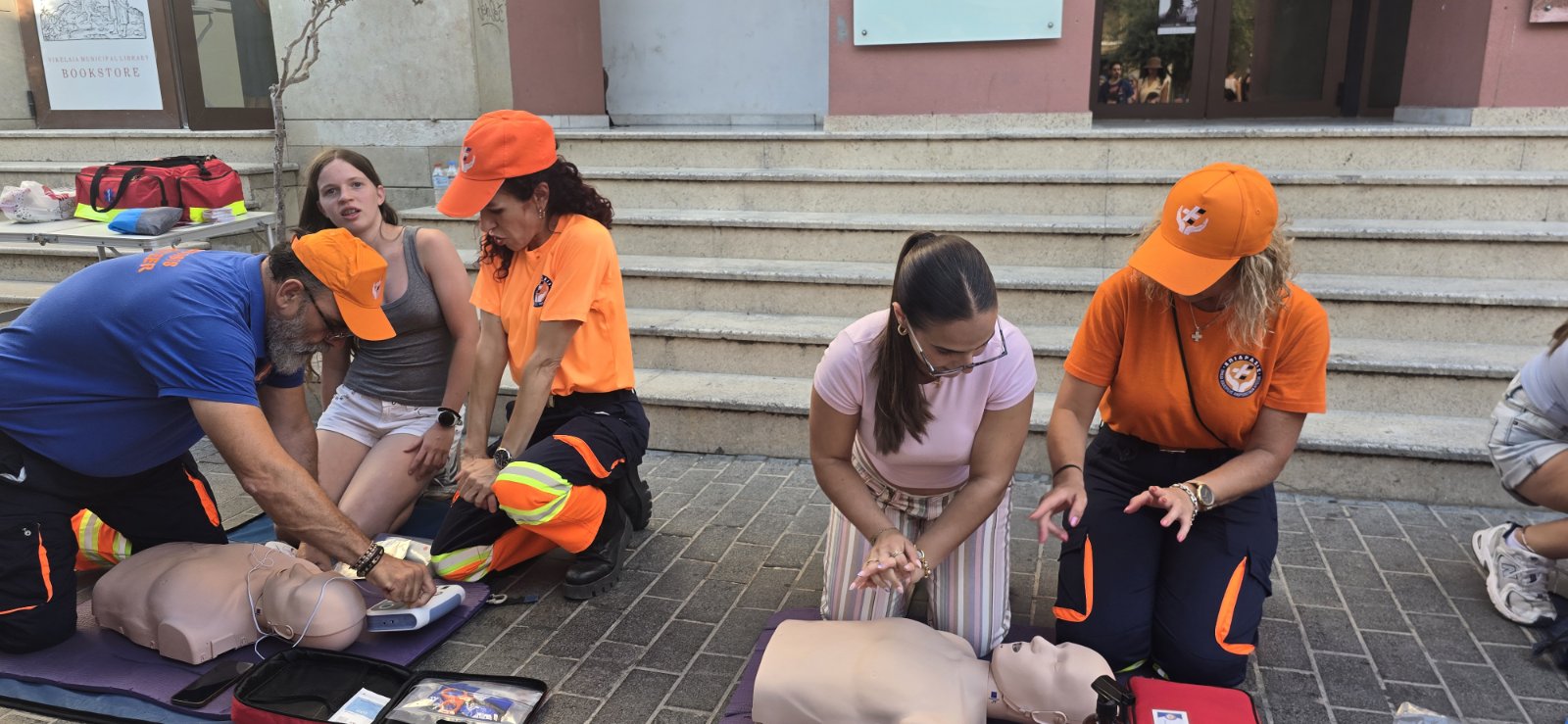 Δράση ζωής στη Β.Δ.Β.: Μαθήματα ΚΑΡΠΑ από την «ΕΠΙΔΡΑΣΙΣ» και τον Δήμο Ηρακλείου