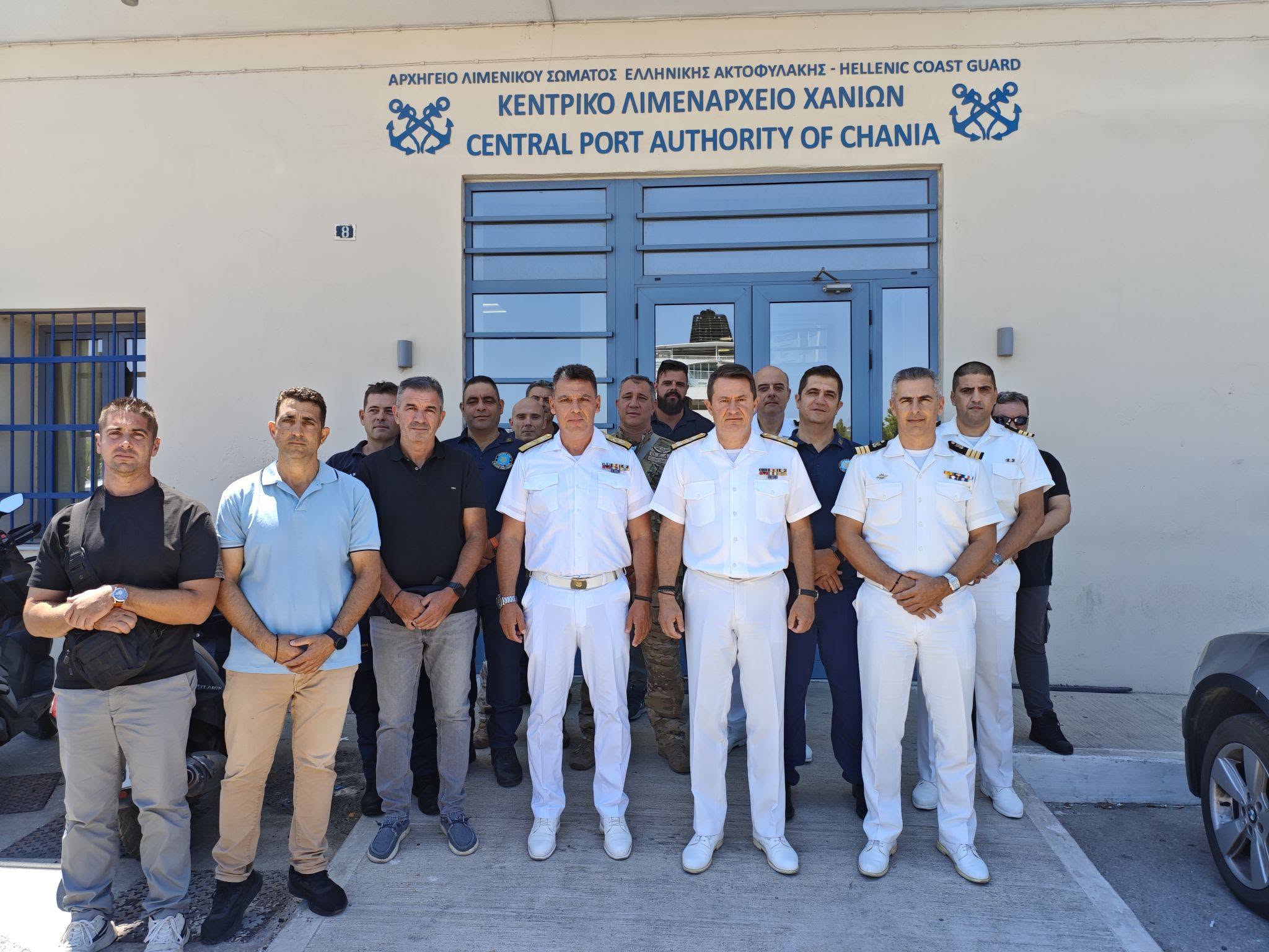 Επίσκεψη του Διευθυντή Κλάδου Α΄ του Αρχηγείου Λ.Σ.-ΕΛ.ΑΚΤ., Υποναυάρχου Λ.Σ. Χριστιανού Γεωργίου, στο Κεντρικό Λιμεναρχείο Χανίων