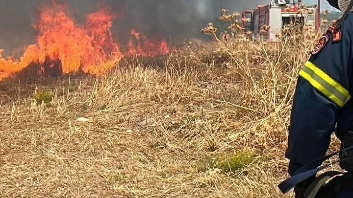 Δύο συλλήψεις για πρόκληση πυρκαγιών σε Αττική και Εύβοια