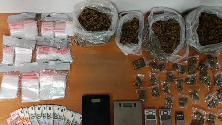 Δύο συλλήψεις για εμπορία ναρκωτικών ουσιών στην περιοχή της Ξηροκρήνης