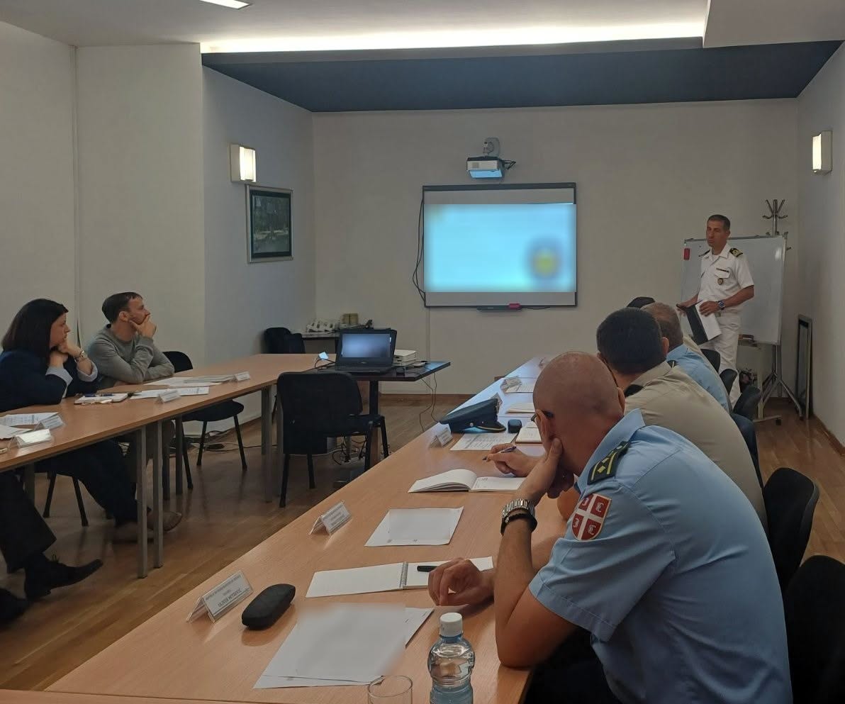 Ενίσχυση της στρατιωτικής συνεργασίας Ελλάδας – Σερβίας: Ολοκληρώθηκε εκπαίδευση σε θέματα τυποποίησης ΝΑΤΟ
