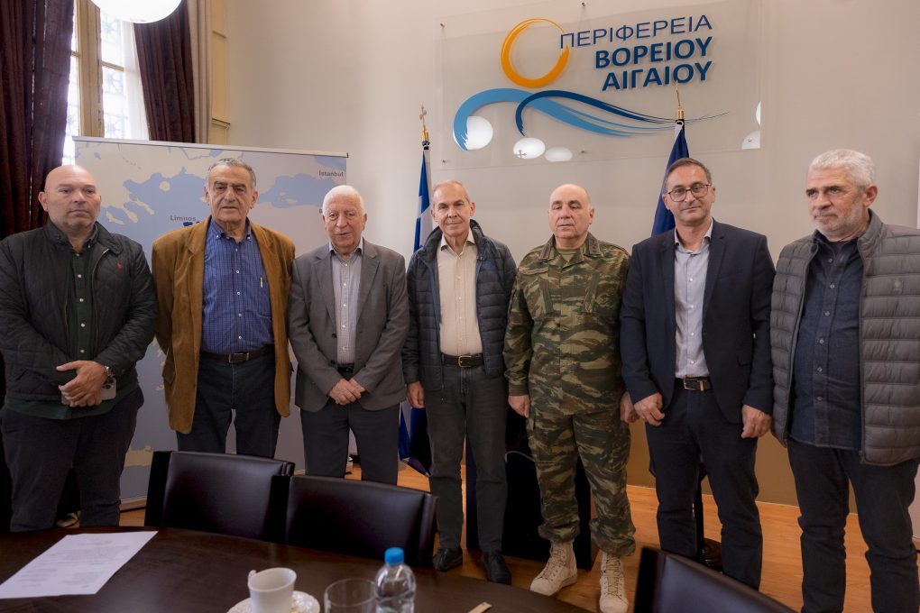 Λέσβος: Επίσκεψη Θ. Δαβάκη στην 98 ΑΔΤΕ και συνάντηση με στρατιωτικούς κτηνιάτρους