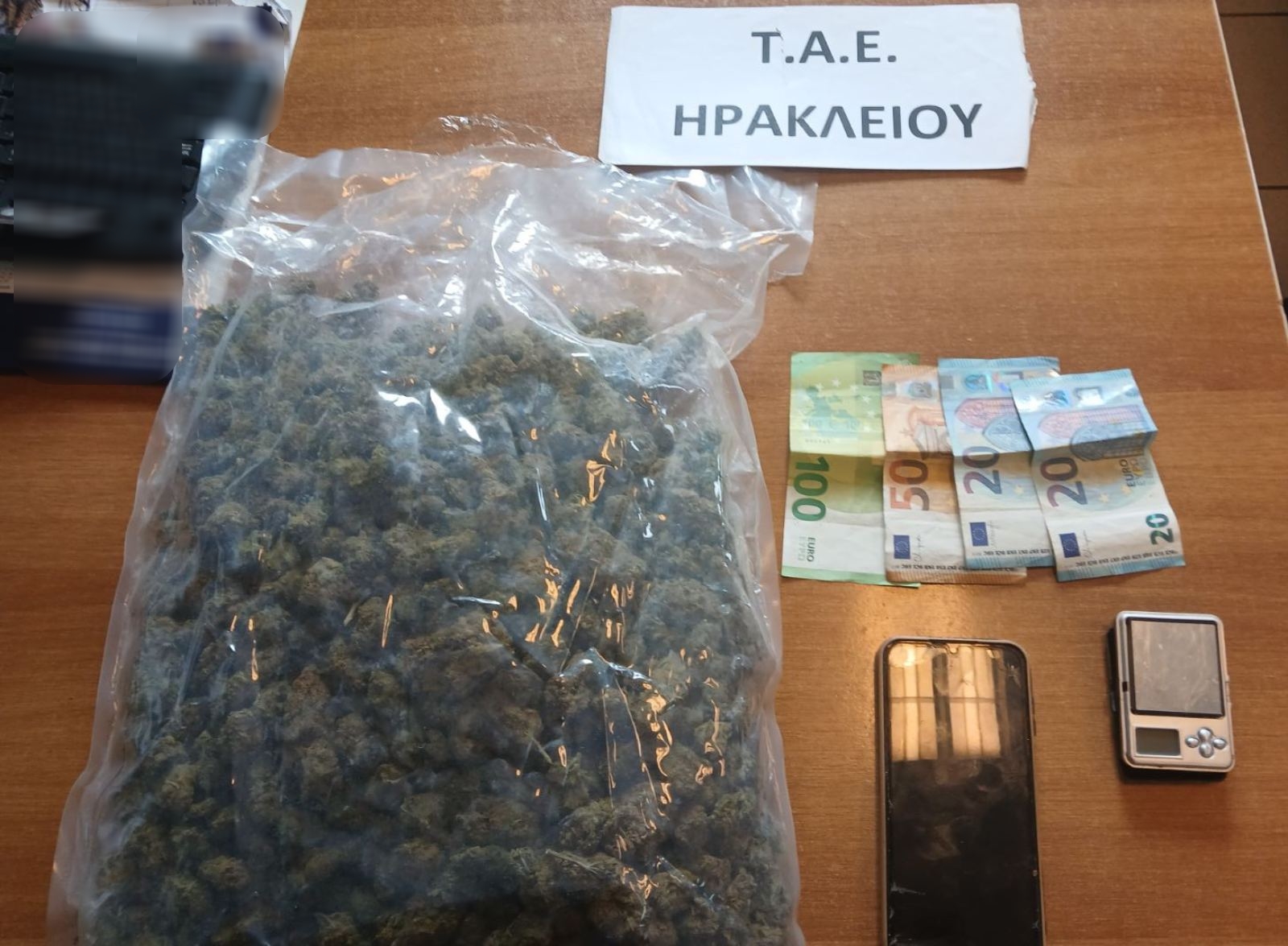 Σύλληψη 29χρονου στο Ηράκλειο με 770 γραμμάρια κάνναβης και ζυγαριά ακριβείας